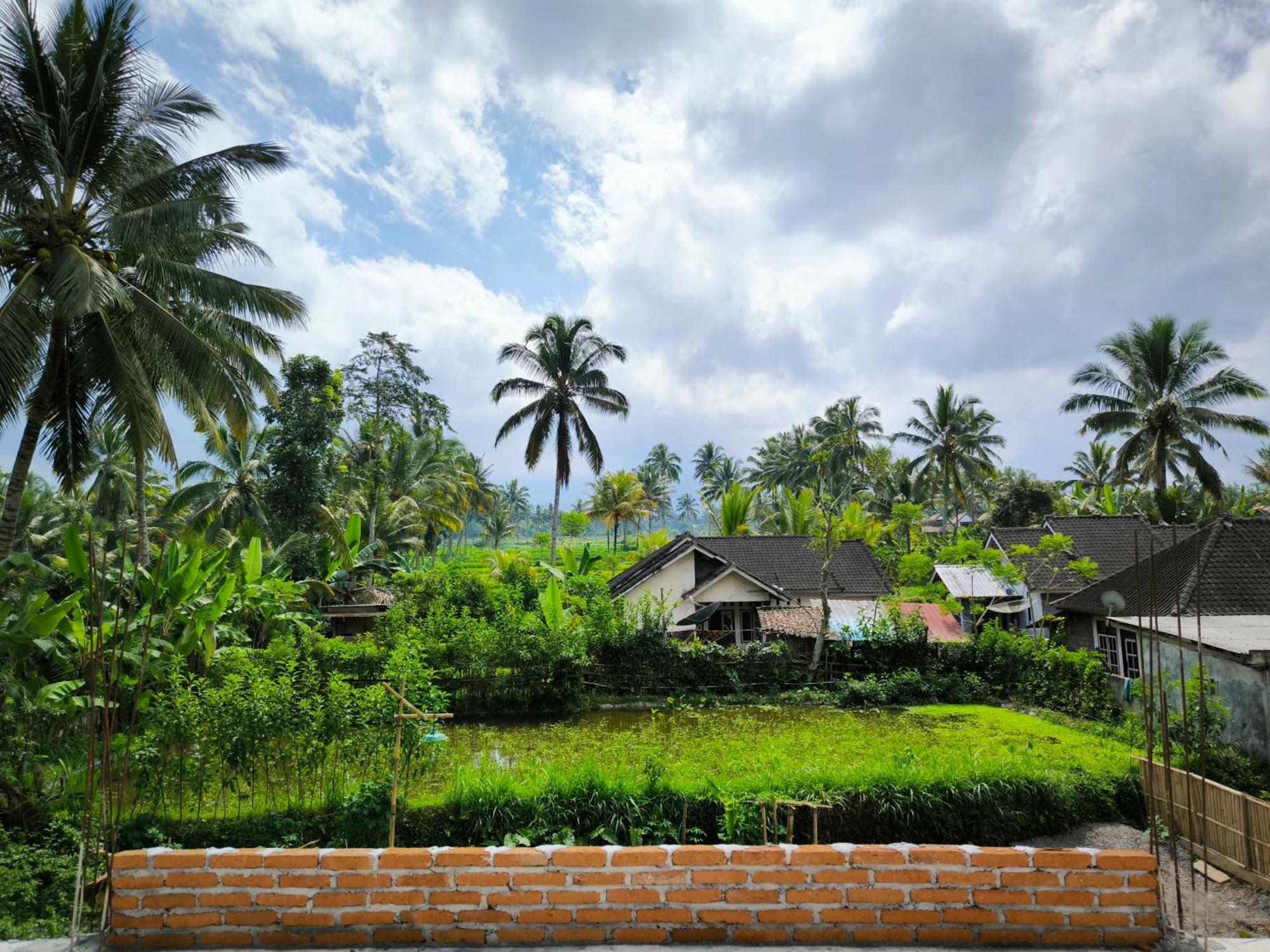 Stay Together Tetebatu Exterior photo